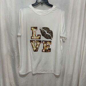 Source Unknown White Love Graphic Tee